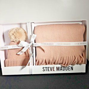 Steve Madden Woman’s Hat and Scarf Gift Set in Warm, Soft, Cozy Blush - NEW